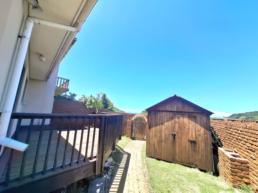 6 Bedroom Property for Sale in Baysville Eastern Cape